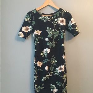 H&M Mama Maternity floral dress